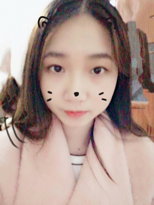 龙诗琴.png