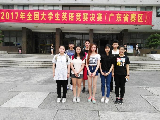 比赛选手照片.jpg